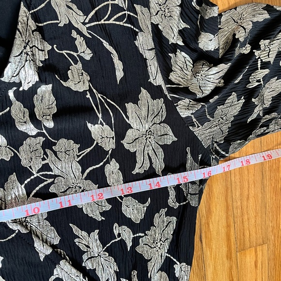 Stretchy Metallic Party Dress - Picture 7 of 11